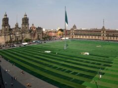 El Zócalo se transforma en cancha para la clase de fútbol más grande del mundo