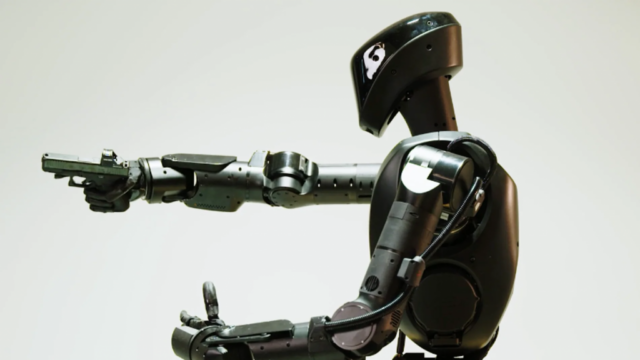 ROBOT-1024x576